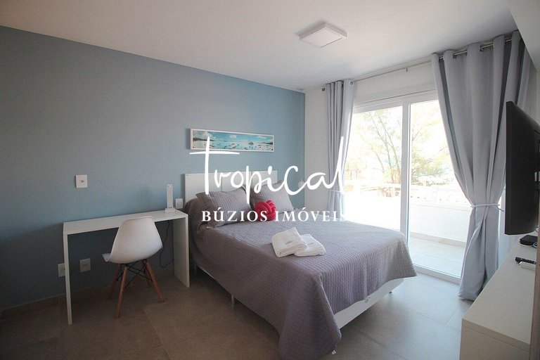 FL16 - Flat em condomínio pé na areia em Búzios