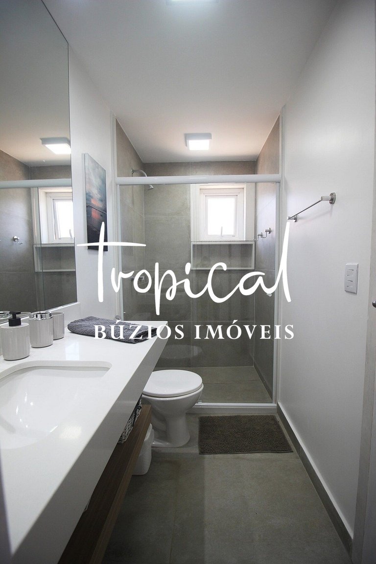 FL16 - Flat em condomínio pé na areia em Búzios