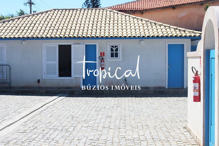 FL16 - Flat em condomínio pé na areia em Búzios