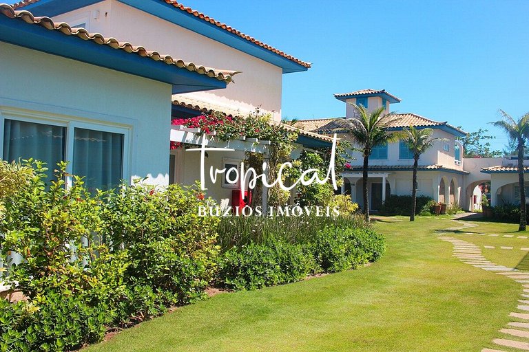 FL16 - Flat em condomínio pé na areia em Búzios