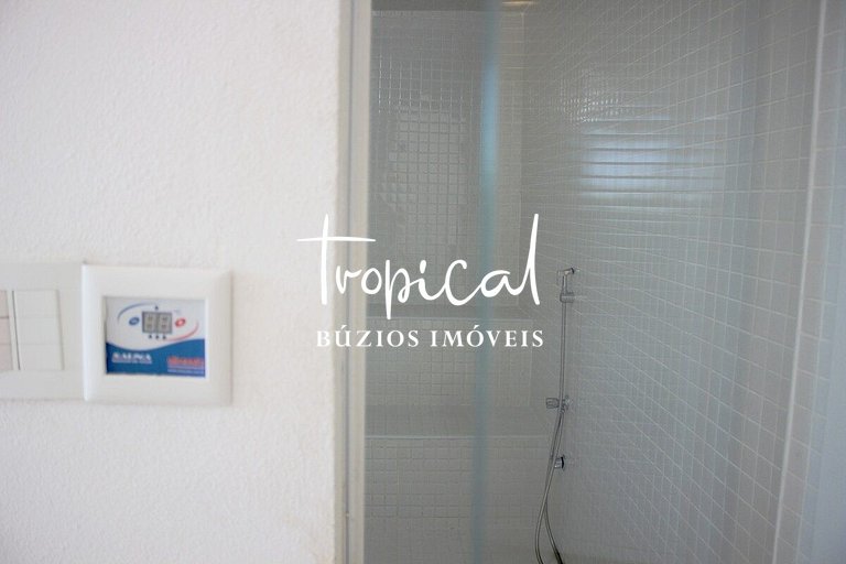 FL16 - Flat em condomínio pé na areia em Búzios