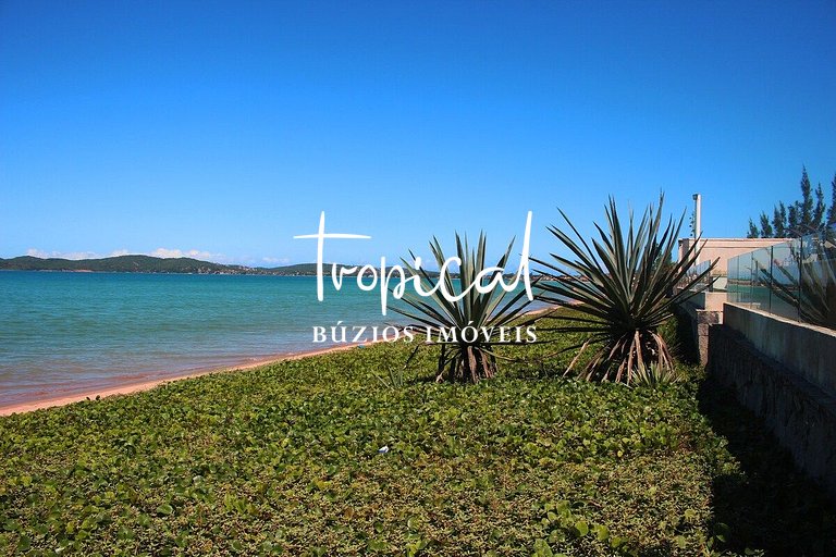 FL16 - Flat em condomínio pé na areia em Búzios
