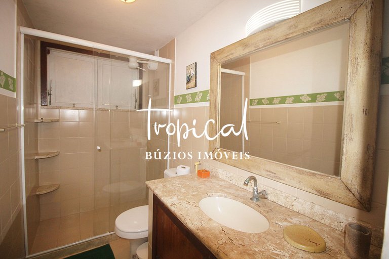 GB18 - Casa com vista e acesso privativo à praia da Ferradur