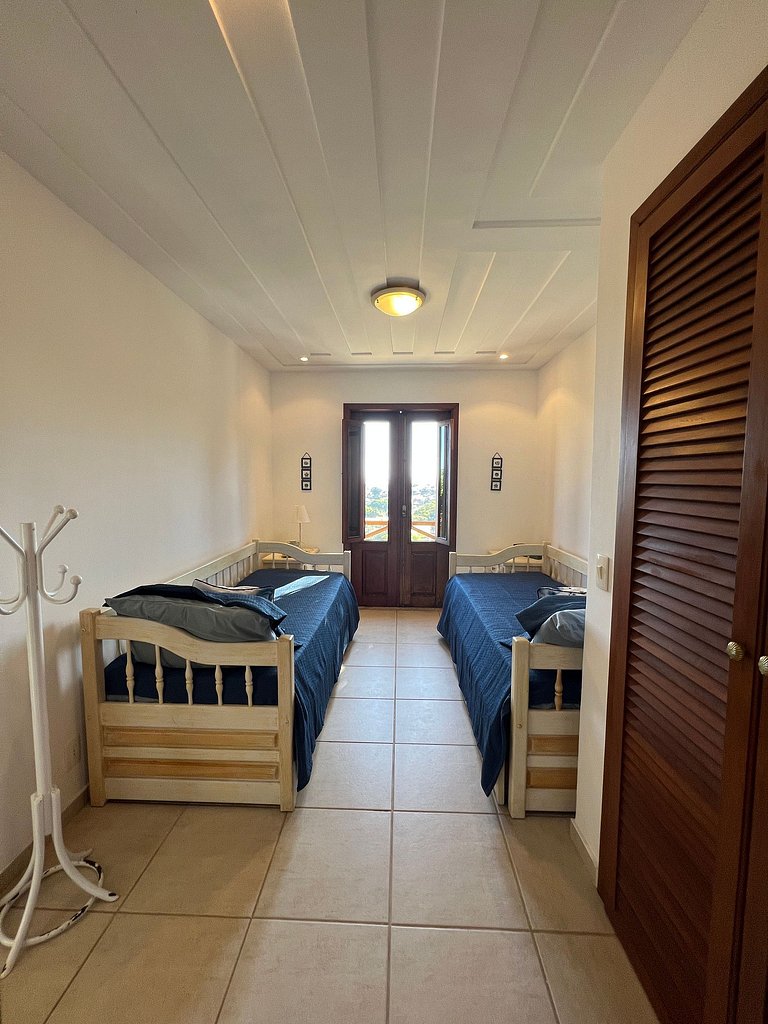 GB41 - Jasmim · Casa Simpática Completa com Vista Linda de G