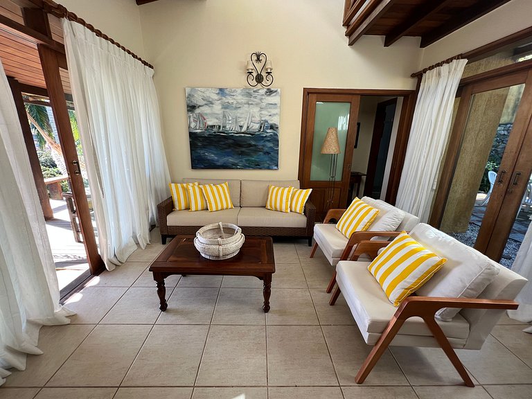 GB41 - Jasmim · Casa Simpática Completa com Vista Linda de G