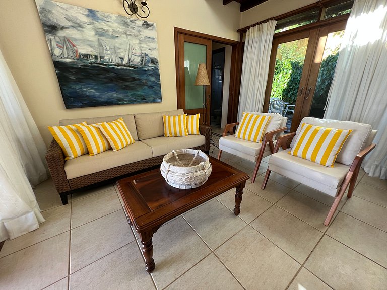 GB41 - Jasmim · Casa Simpática Completa com Vista Linda de G