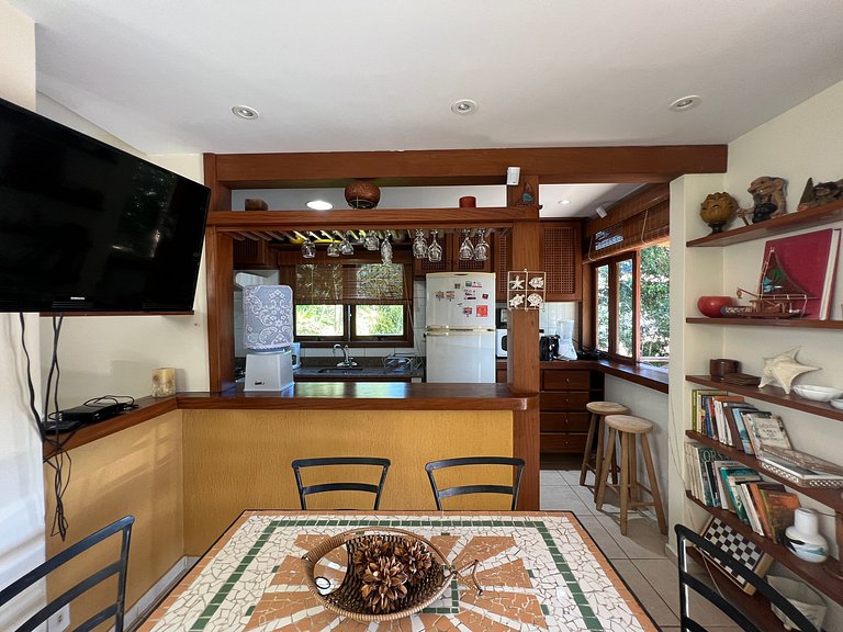 GB41 - Jasmim · Casa Simpática Completa com Vista Linda de G