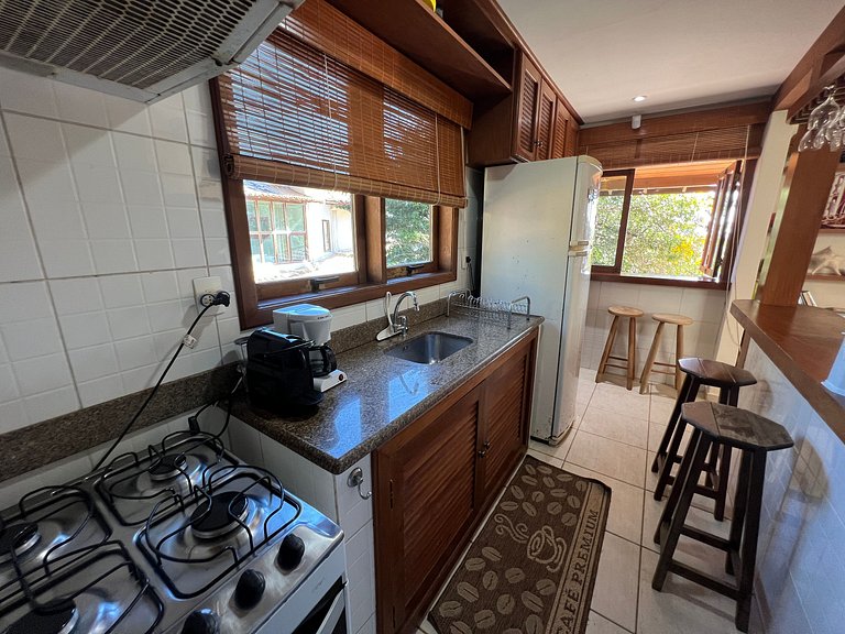 GB41 - Jasmim · Casa Simpática Completa com Vista Linda de G