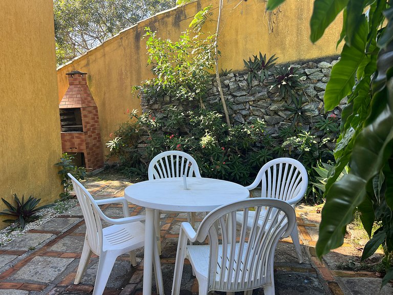 GB41 - Jasmim · Casa Simpática Completa com Vista Linda de G