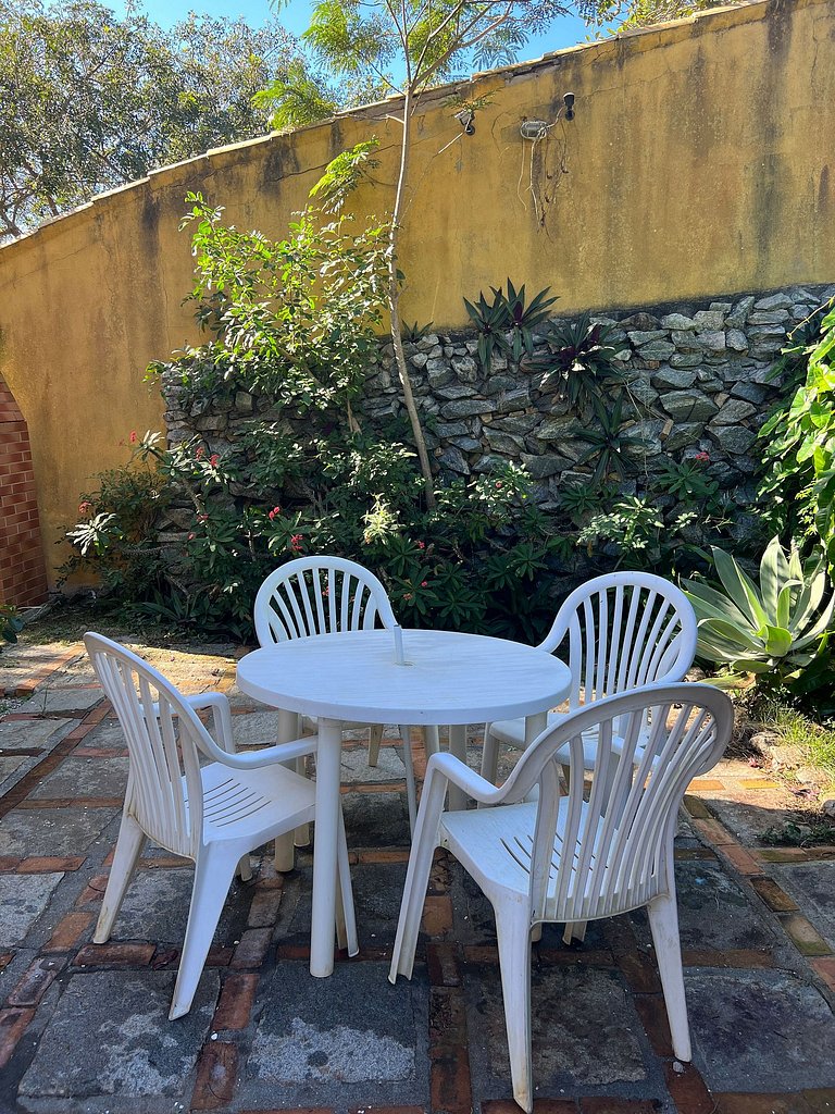 GB41 - Jasmim · Casa Simpática Completa com Vista Linda de G