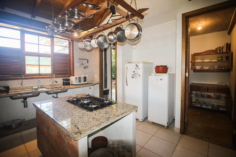 FA40 · Ferradura Garden House