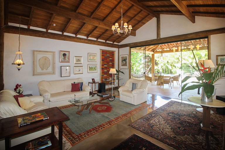 FA40 · Ferradura Garden House