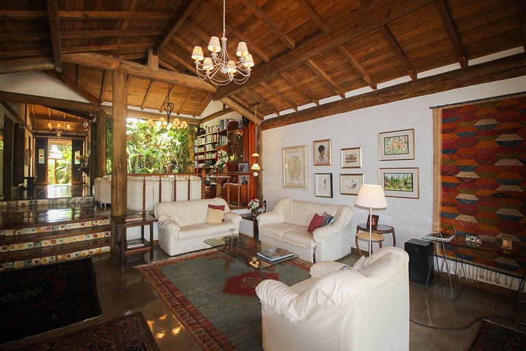 FA40 · Ferradura Garden House