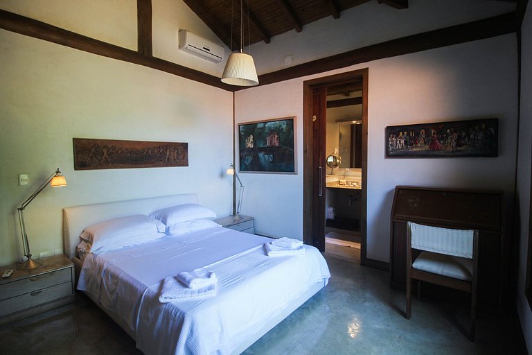 FA40 · Ferradura Garden House
