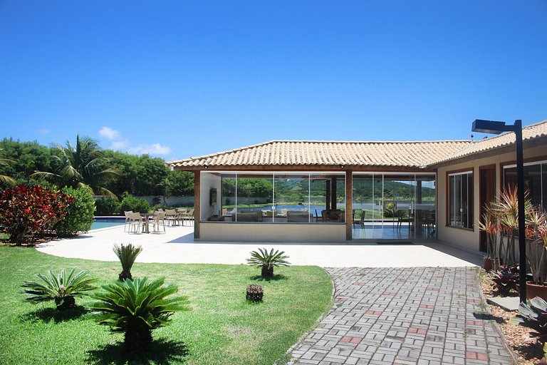 MG53 - Linda casa em Manguinhos