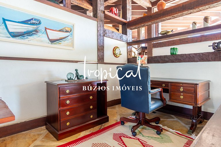 Casa na Praia, Piscina, Exclusividade na Ferradura