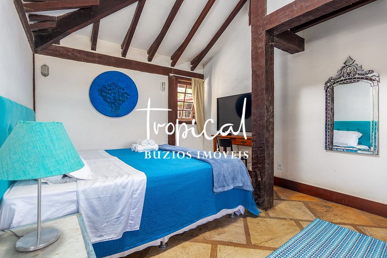 Casa na Praia, Piscina, Exclusividade na Ferradura