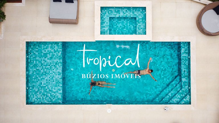 AB88 - Casa com alto lazer e vista para o mar de Búzios