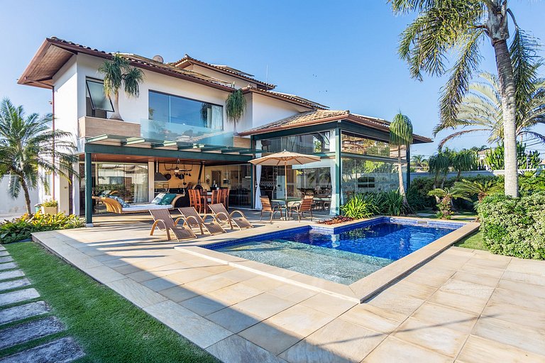 GB77 - Casa moderna com piscina e área gourmet em Geribá
