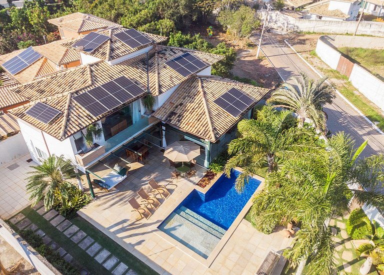 GB77 - Casa moderna com piscina e área gourmet em Geribá