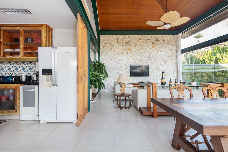 GB77 - Casa moderna com piscina e área gourmet em Geribá