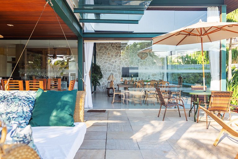 GB77 - Casa moderna com piscina e área gourmet em Geribá