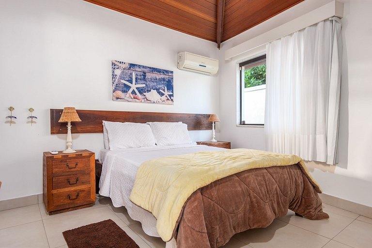 GB77 - Casa moderna com piscina e área gourmet em Geribá