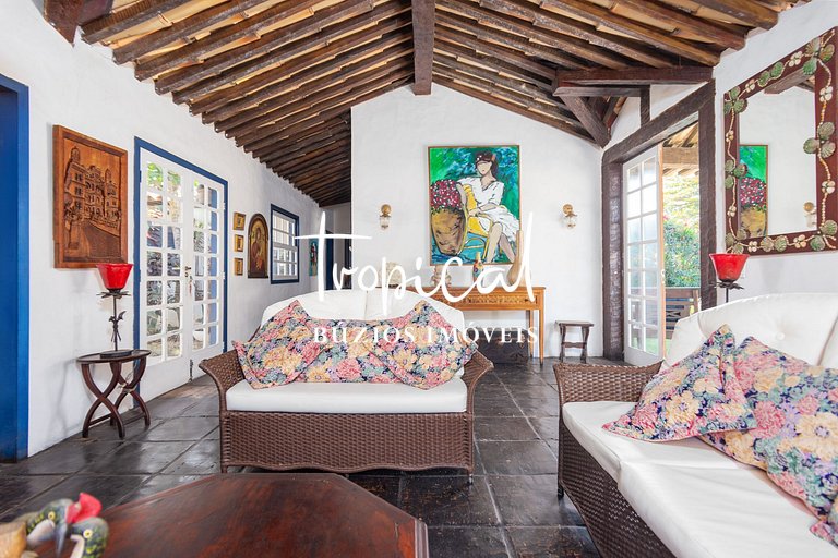 RA04 - Casa de praia para família em Búzios