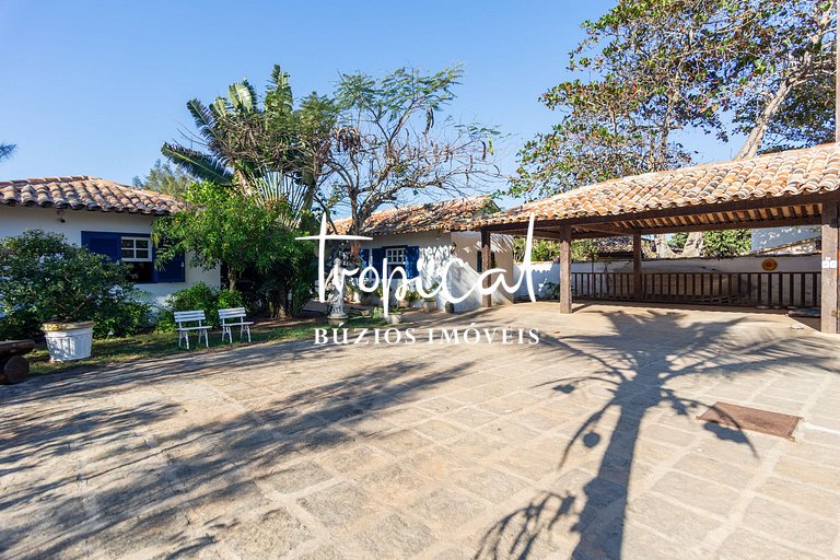 RA04 - Casa de praia para família em Búzios