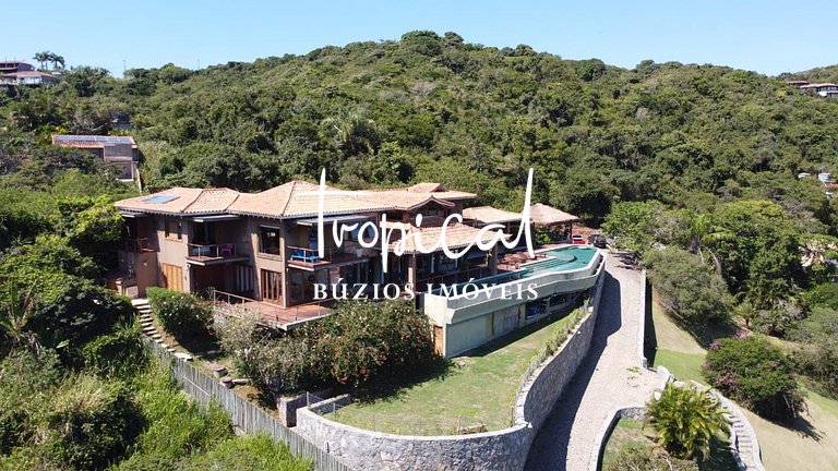 JF06 - Mansão em João Fernandes com vista deslumbrante