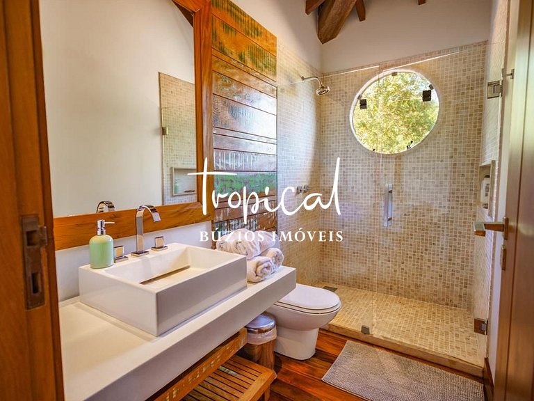 JF06 - Mansão em João Fernandes com vista deslumbrante