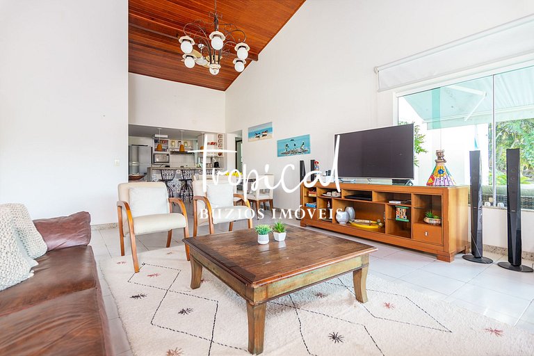 GB01 - Casa em condomínio a 600m da Praia de Geribá