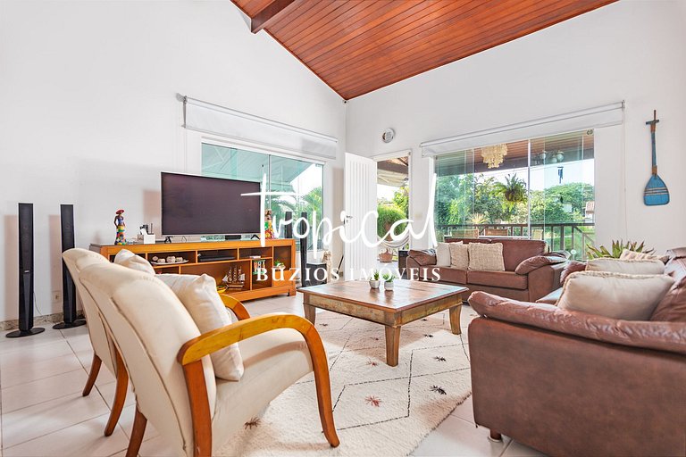 GB01 - Casa em condomínio a 600m da Praia de Geribá