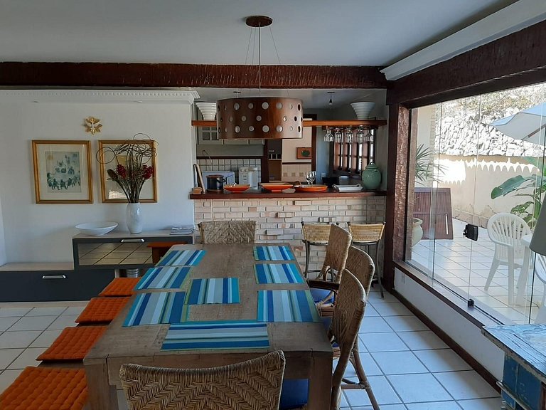 Excelente no Condomínio Villa Kauai