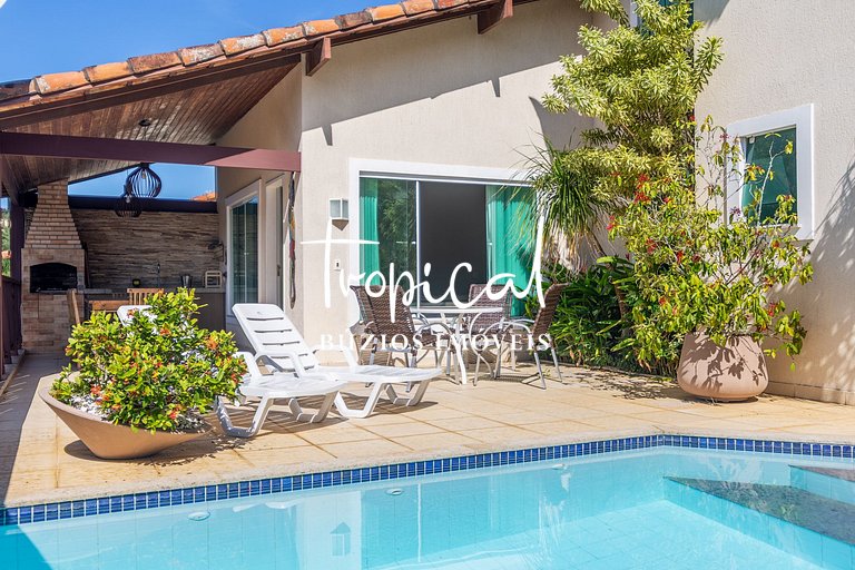 Casa familiar em condomínio para temporada em Geribá