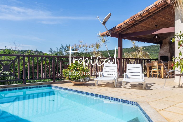 Casa familiar em condomínio para temporada em Geribá