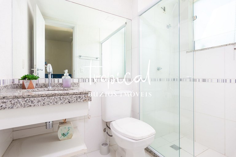 Casa à venda em condomínio a 600 metros da praia de Geribá