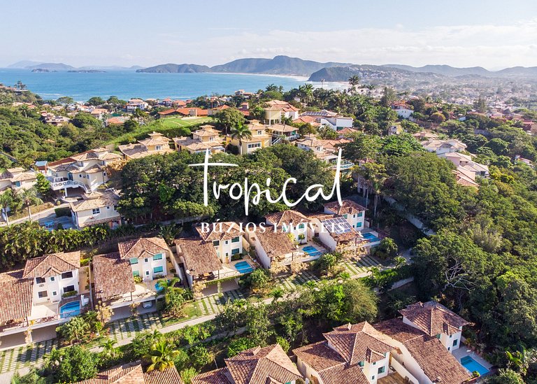 Casa à venda em condomínio a 600 metros da praia de Geribá