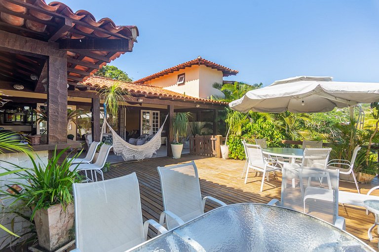 GB19 - Casa Linda no Condomínio Amarras, Acesso à Praia de G