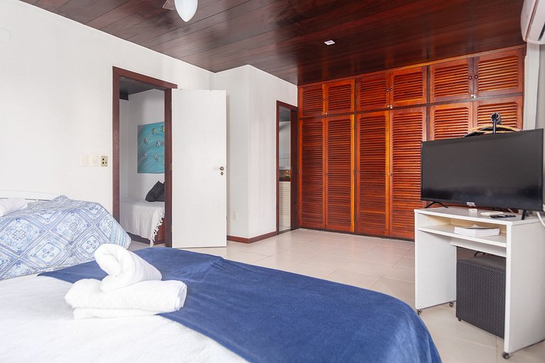 GB19 - Casa Linda no Condomínio Amarras, Acesso à Praia de G
