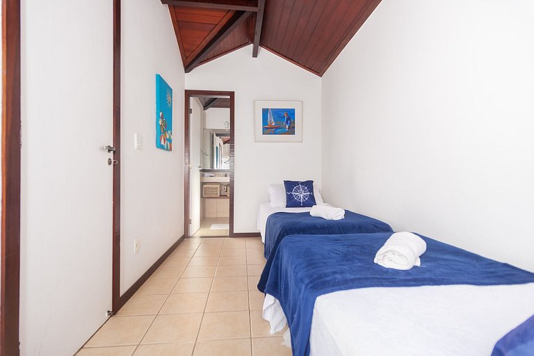 GB19 - Casa Linda no Condomínio Amarras, Acesso à Praia de G