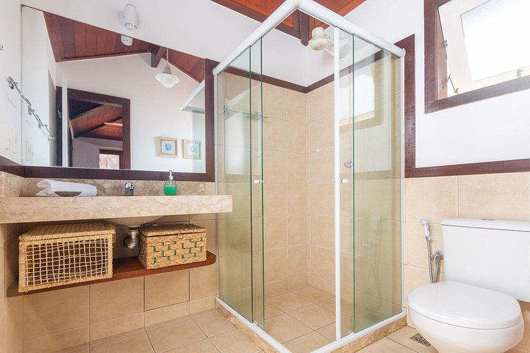 GB19 - Casa Linda no Condomínio Amarras, Acesso à Praia de G