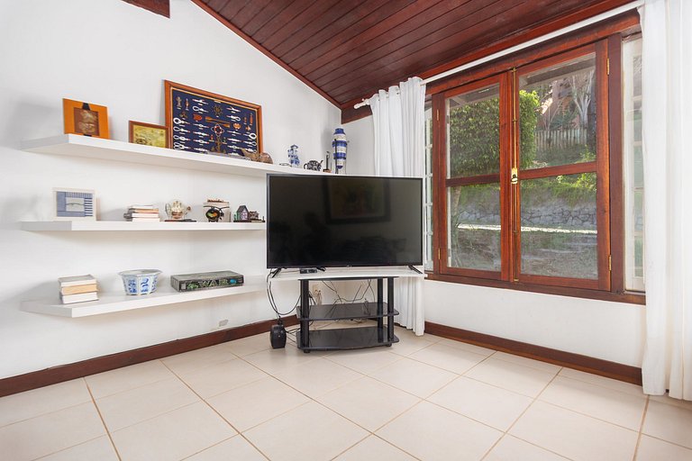 GB19 - Casa Linda no Condomínio Amarras, Acesso à Praia de G