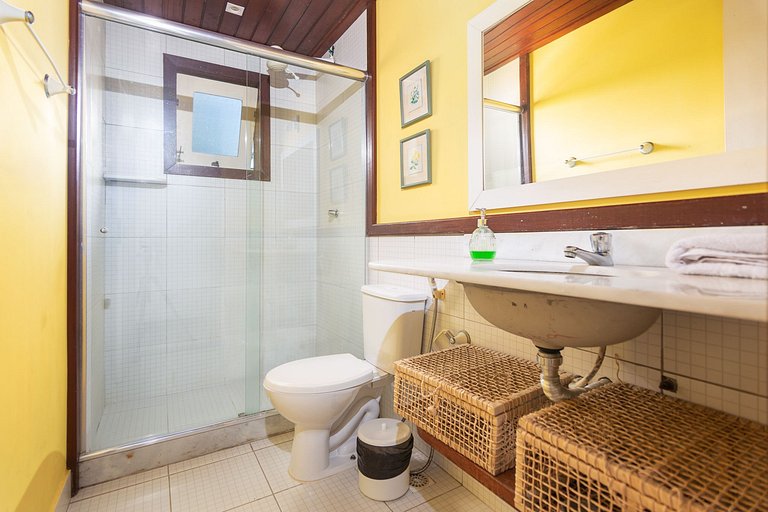 GB19 - Casa Linda no Condomínio Amarras, Acesso à Praia de G