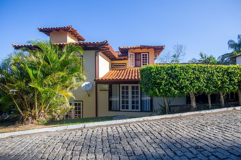 GB19 - Casa Linda no Condomínio Amarras, Acesso à Praia de G