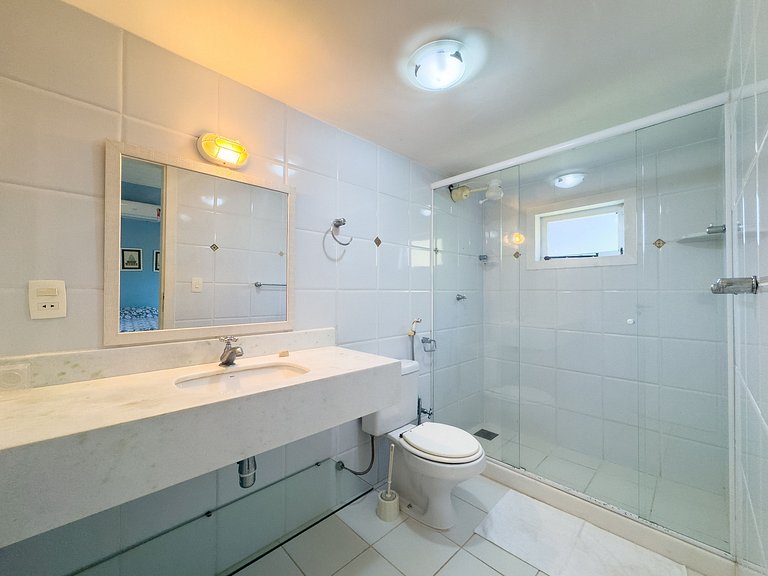 GB27 - Casa 2 min Geriba, vista, 4 quartos e conforto