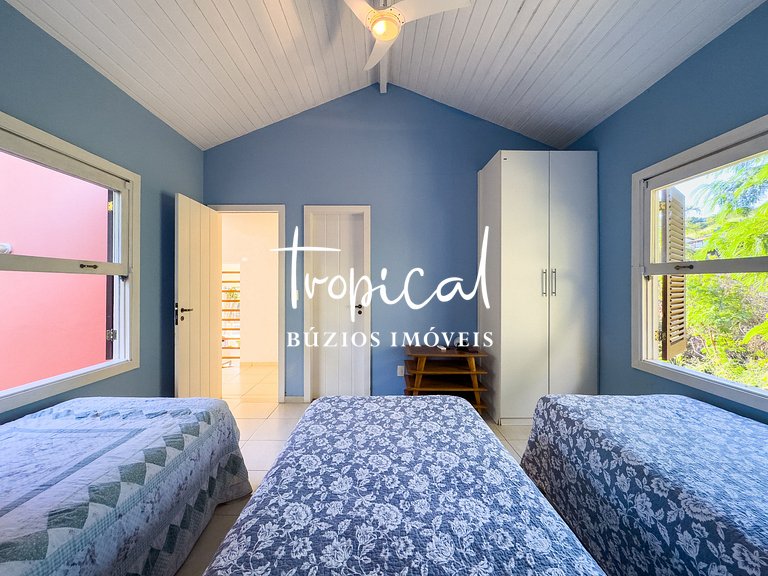 Casa à venda em Geribá com vista para praia