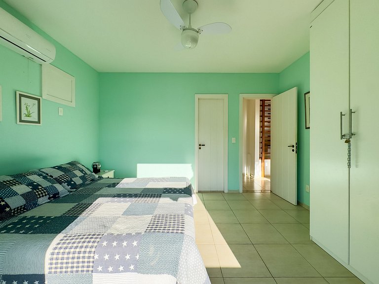 GB27 - Casa 2 min Geriba, vista, 4 quartos e conforto