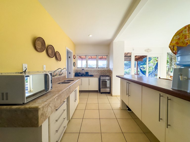 GB27 - Casa 2 min Geriba, vista, 4 quartos e conforto