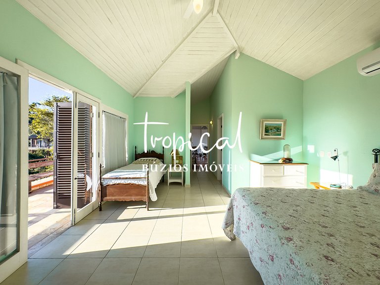 Casa à venda em Geribá com vista para praia